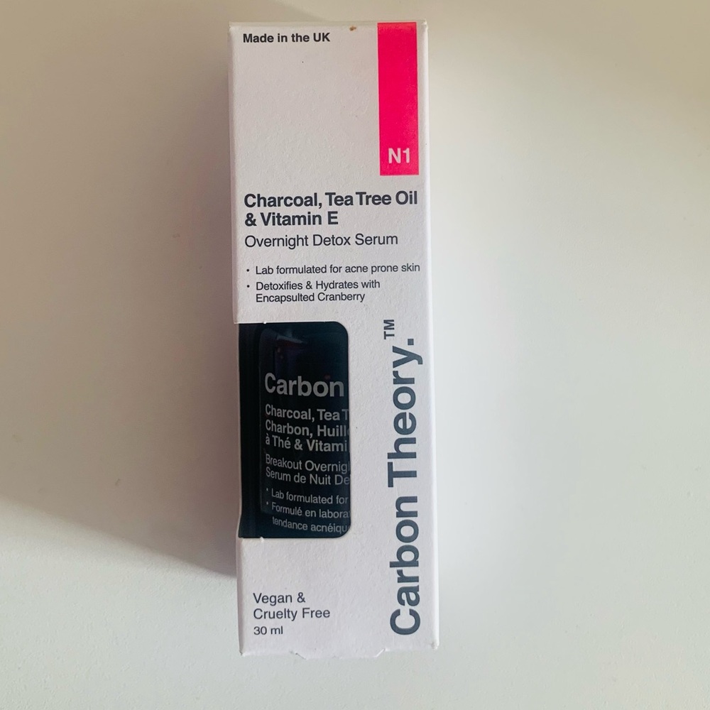 BNWT Charcoal Detox Serum - Black